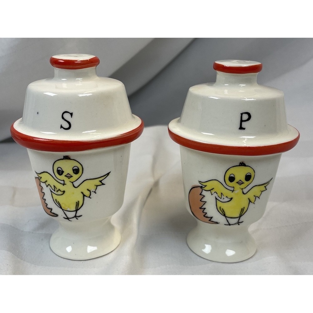 Vintage Salt & Pepper Shakers Chicks Cracked Egg Lego Japan‎ Hand Painted Rare